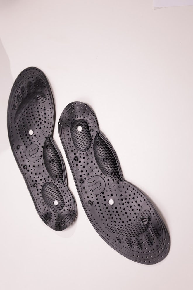 Black Magnetic Insole